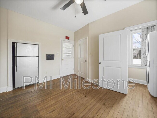 Building Photo - 1001 Pope Ave