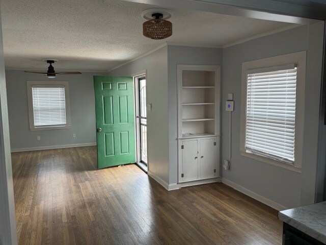 Building Photo - 1159 Echles St