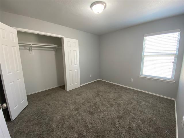 Building Photo - 11509 Petunia Dr