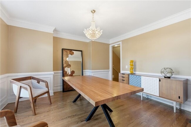 Building Photo - 200 Azalea Cove Ln