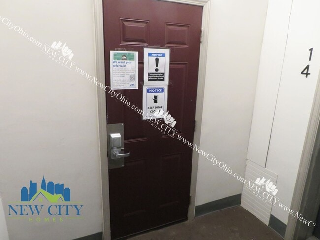 Building Photo - Newly Renovated Apartment Building