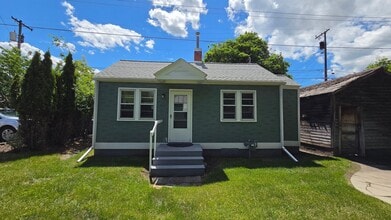 Building Photo - FIR521