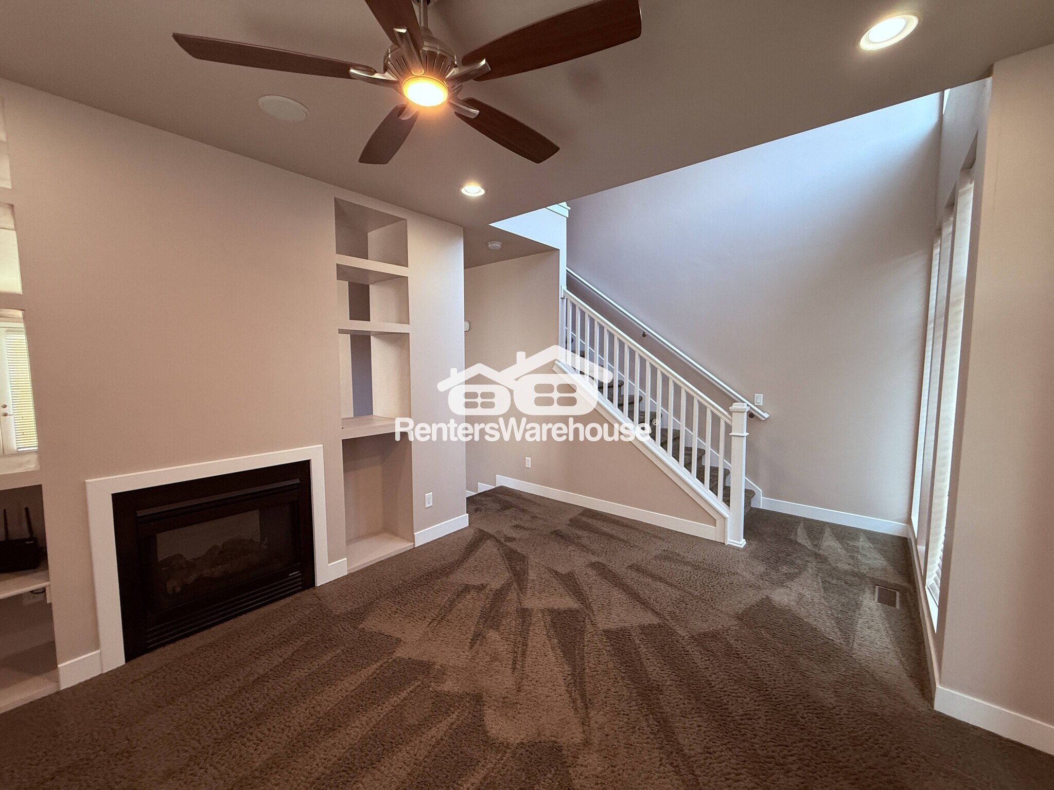 Building Photo - 7535 Vinci Pl