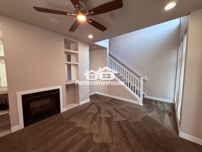 Building Photo - 7535 Vinci Pl