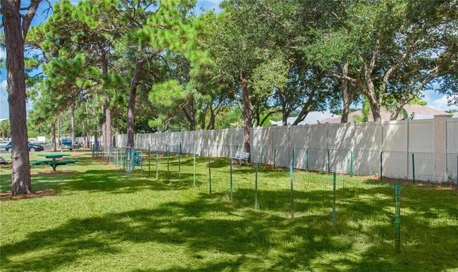 Building Photo - 1001 Center Rd