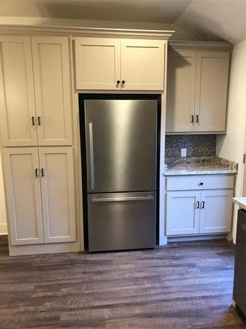 Building Photo - 309 W Lampasas St