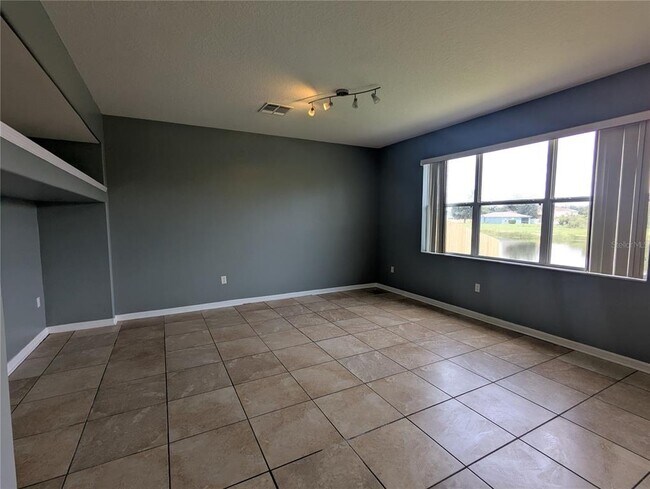 Building Photo - 17527 Balmaha Dr