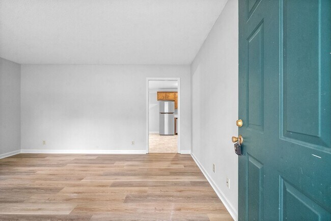 Building Photo - 510 Aspen Dr