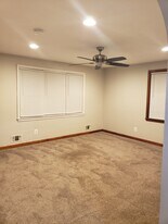 Building Photo - 4115 Eierman Ave