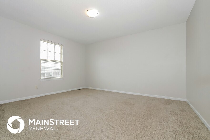 Building Photo - 427 Sunflower Dr