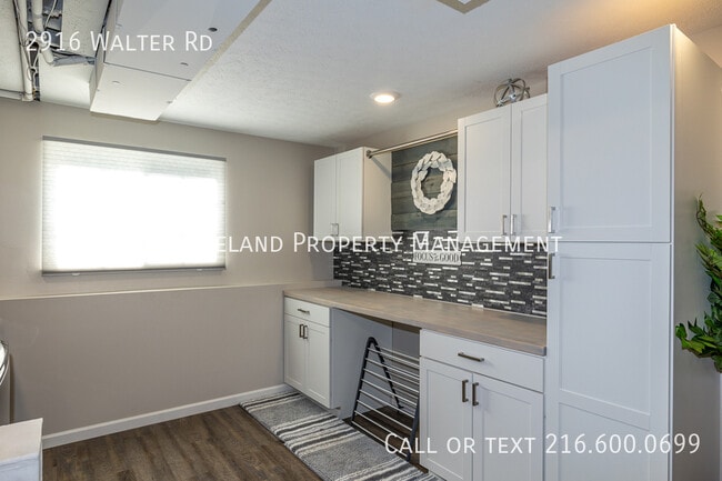 Building Photo - 2916 Walter Rd