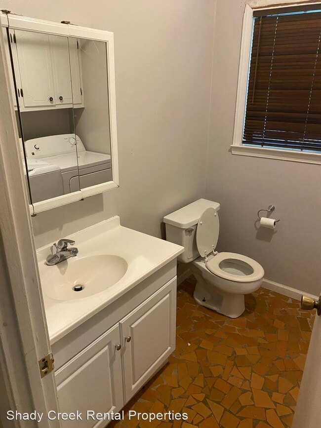 Building Photo - 4 br, 2.5 bath House - 511 Audubon