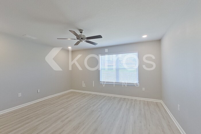 Building Photo - 4624 Malay Cir