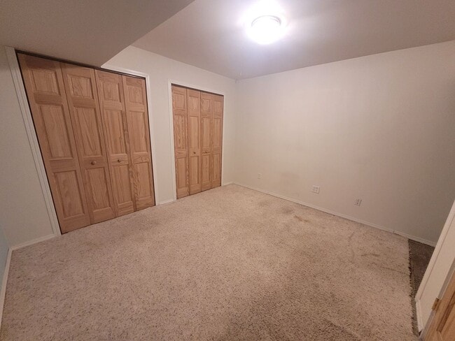 Building Photo - 2255 Vesterheim St