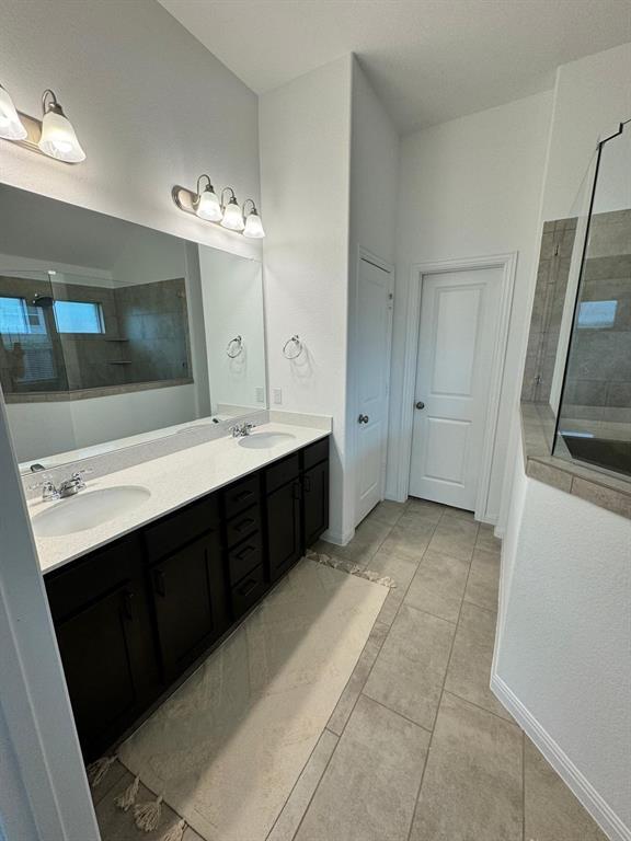 Building Photo - 12204 Perritos Pl