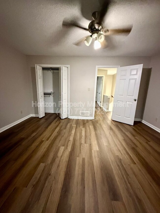 Building Photo - 3730 Old Flowery Branch Rd