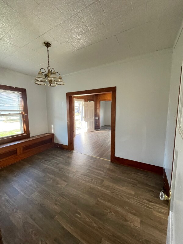 Building Photo - 707 N Lamar Ave