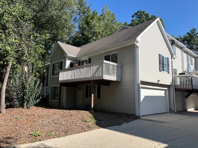 Primary Photo - 301 W Treehouse Ln