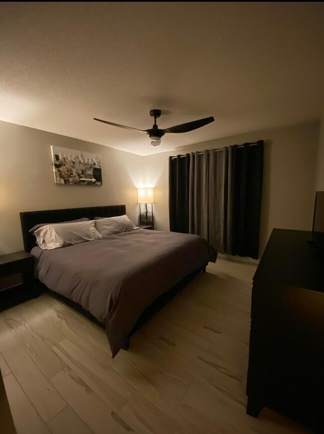 Building Photo - 3769 NW Adriatic Ln