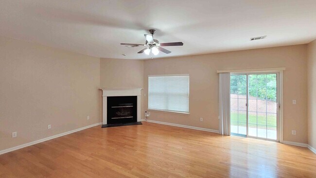 Building Photo - 2097 Meadow Peak Rd