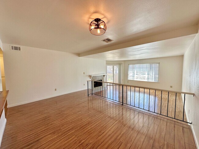 Building Photo - 2 Bedroom + 2 Bathroom Condo |  Surfside IV Gated Community | Unfurnished