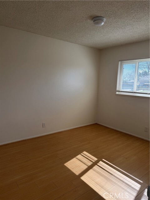 Building Photo - 5481 Marion Ave