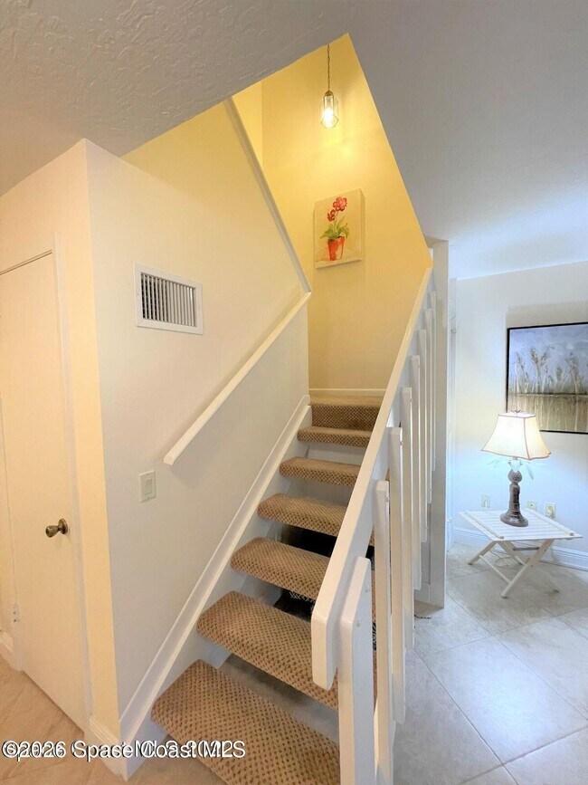 Building Photo - 3291 River Villa Way