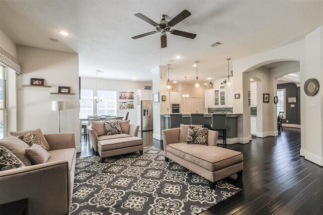 Building Photo - 3602 Rosalie Park Ct