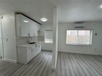 Building Photo - 2001 NW Flagler Terrace