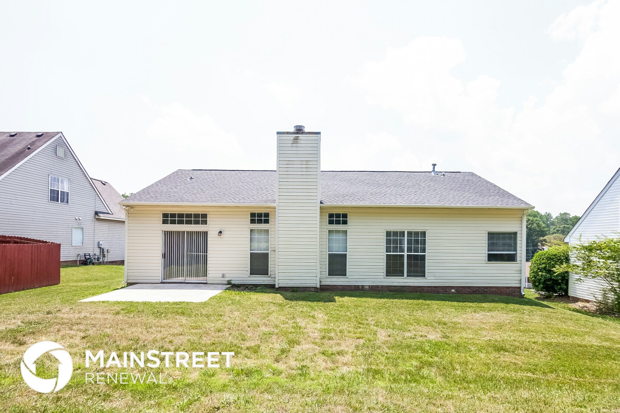 Building Photo - 7911 Vermilion Dr