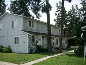 Building Photo - 815 N Brigger St