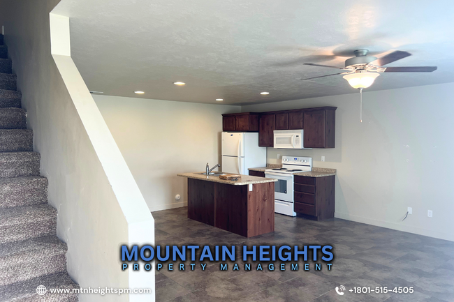 Building Photo - 14391 S Oakfield Way