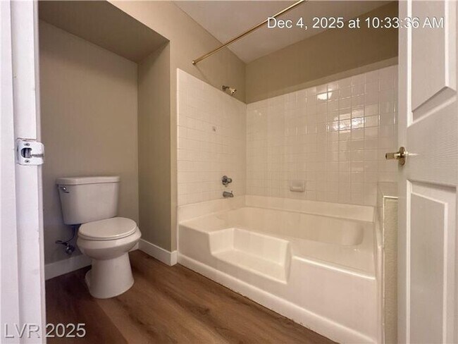 Building Photo - 2ND STORY 2-BEDROOM GREEN VALLEY CONDO