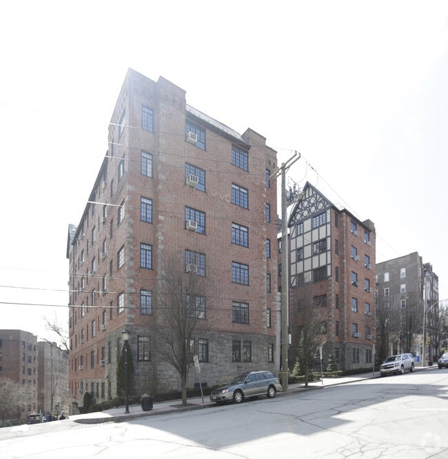 White Hall Apartments 45 Pondfield Rd W Bronxville NY 10708