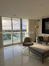 Building Photo - 5001 Collins Ave