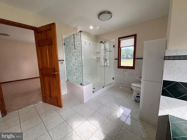 Building Photo - 3223 Halltown Rd