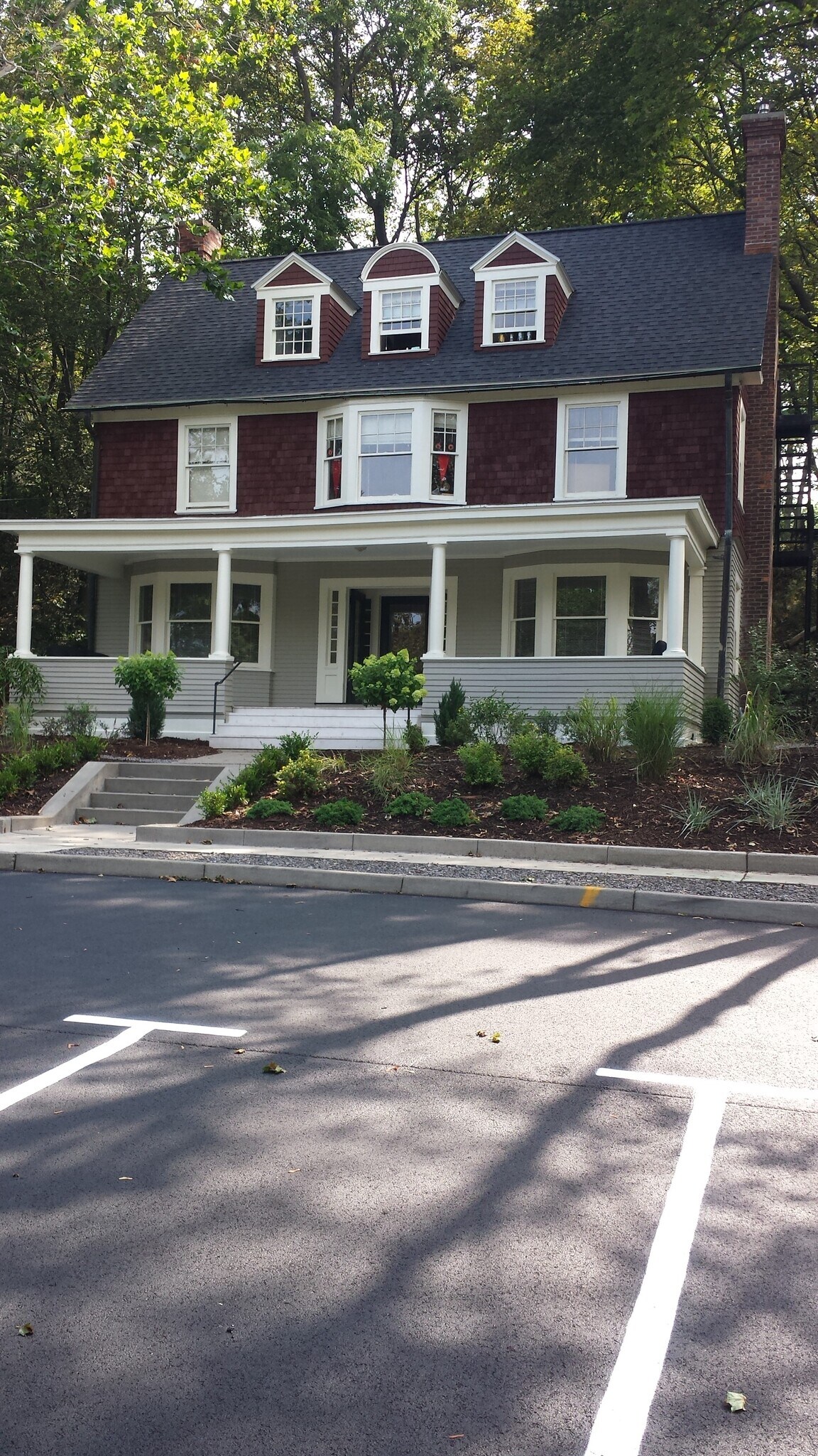 Building Photo - 115 Dewitt Pl