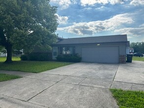 Building Photo - Three Bedroom Split-Level near Easton   **WESTERVILLE SCHOOLS**