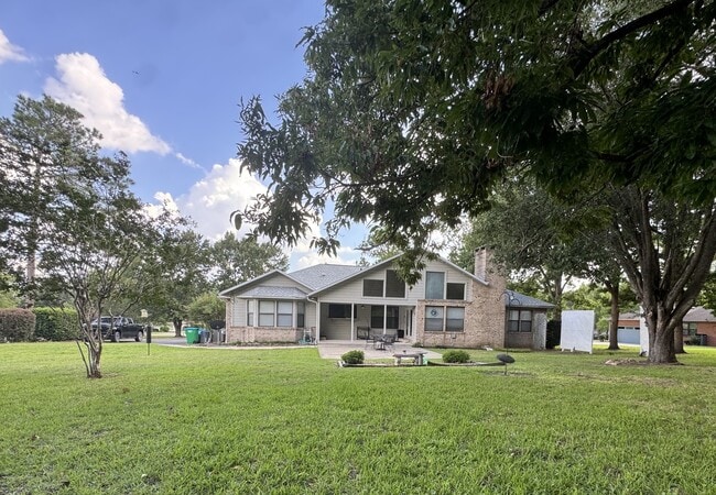 Building Photo - 20386 NW 175th Ave