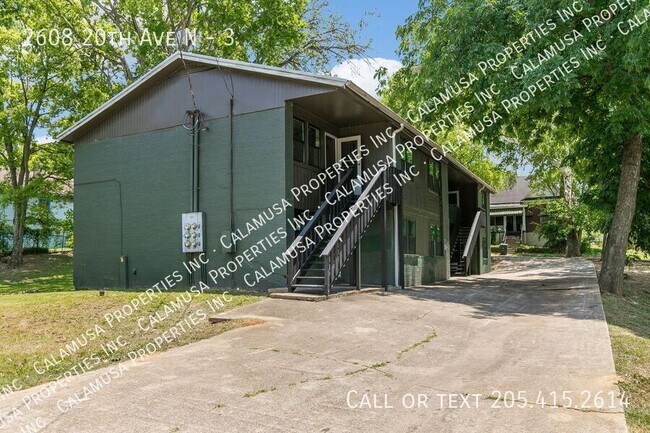 Building Photo - 2608 20th Ave N