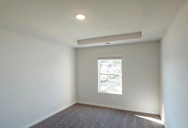 Building Photo - 6030 Barringer Ct
