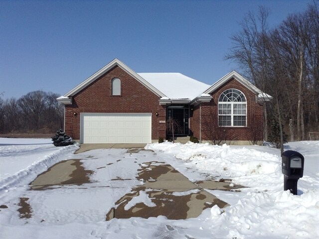 Building Photo - 417 Bluebell Ct