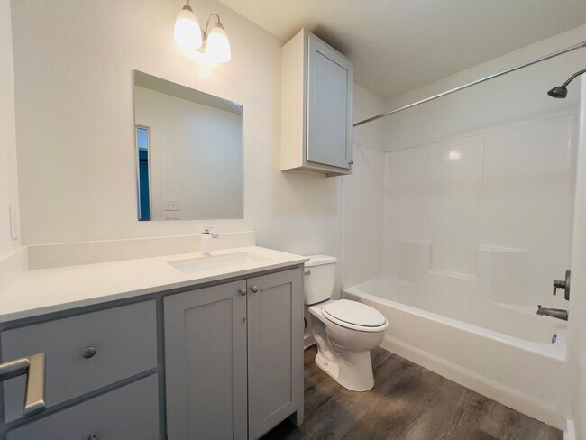 Building Photo - PRE-LEASING FOR JUNE OR JULY! Spacious 3-Bedroom Townhouse Near Texas Tech