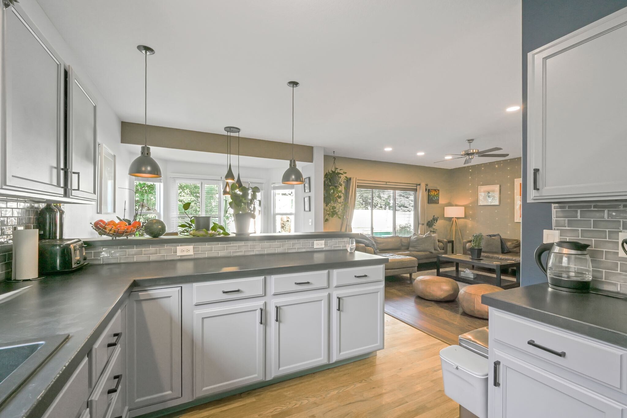 Kitchen - 2633 Clarion Ln
