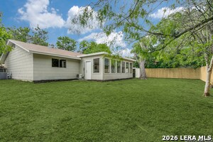 Building Photo - 8214 Banbury Dr