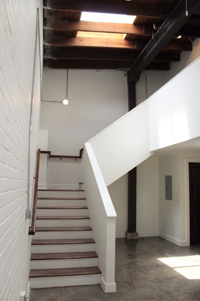 Building Photo - 408 Wellons St
