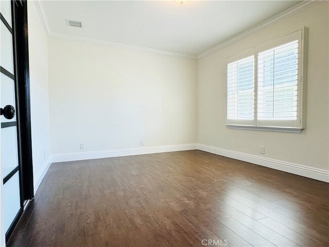 Building Photo - 23861 Crosson Dr