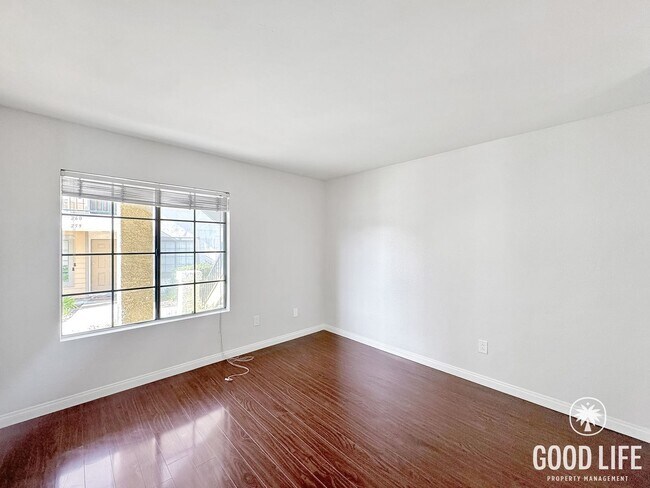 Building Photo - First-Floor Mira Mesa Condo with Patio & Ensuite Bedrooms