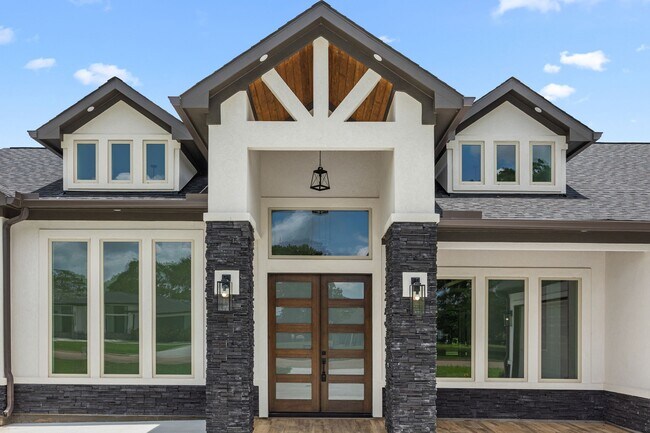 Building Photo - 210 Birdie Dr