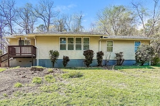 Building Photo - 328 Pleasant Valley Dr